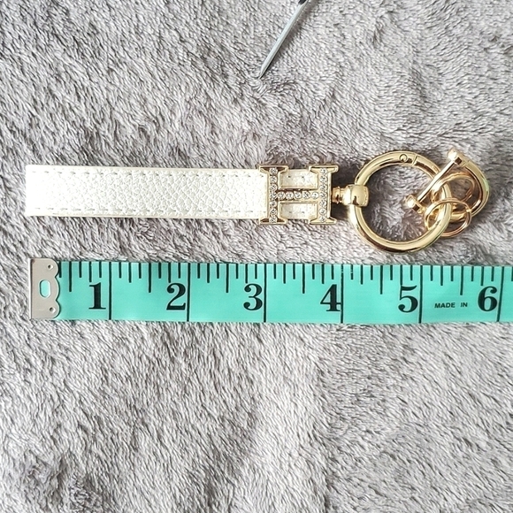 H Leather Key Chain. White - NEW - - Picture 7 of 8